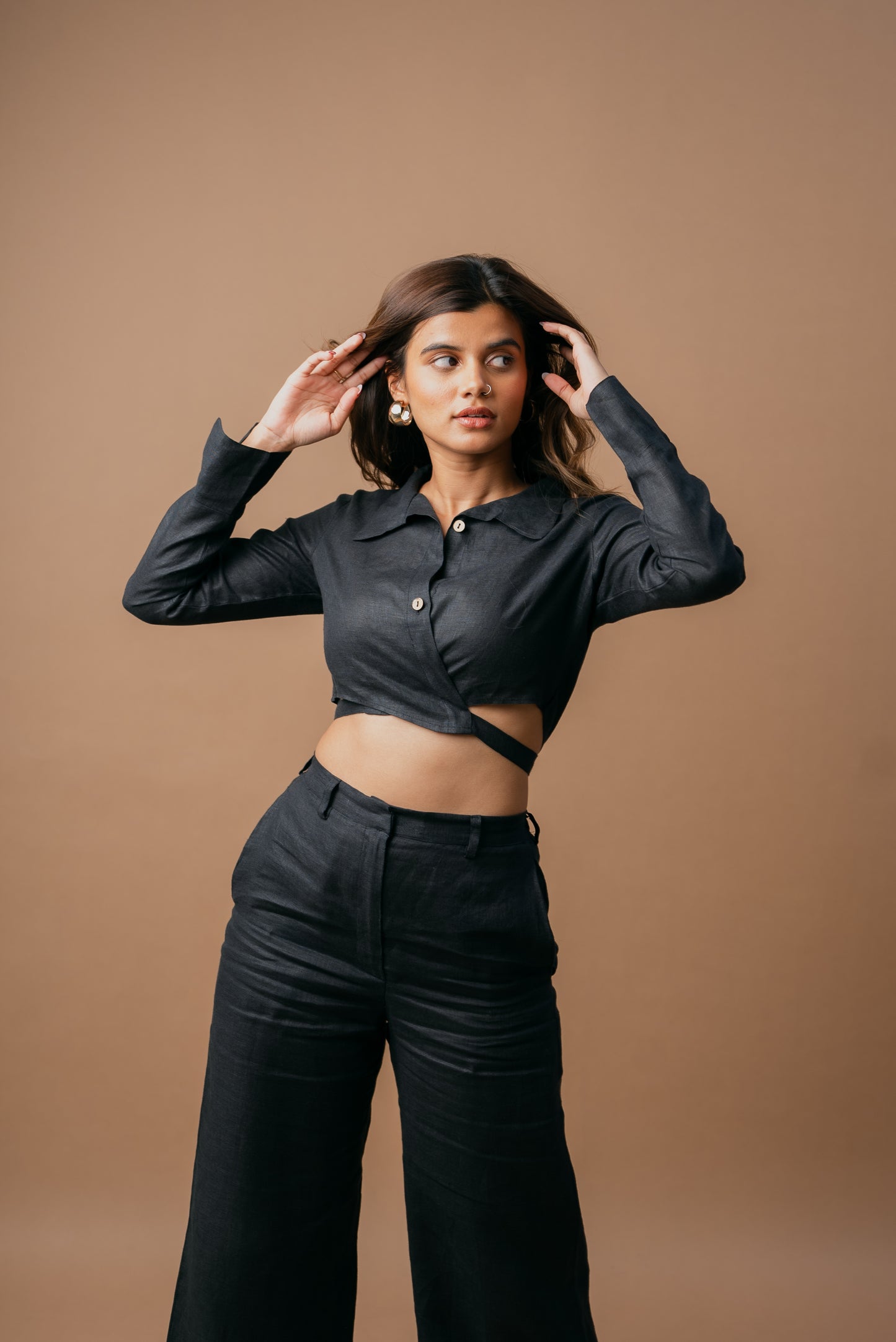 Cropped Shirt Ebony